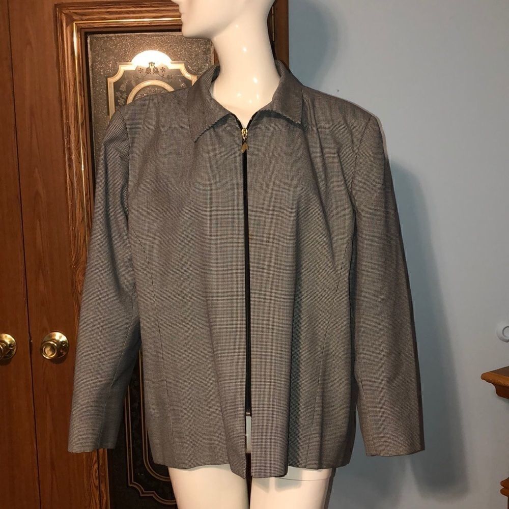 FashionStar Dress Jacket